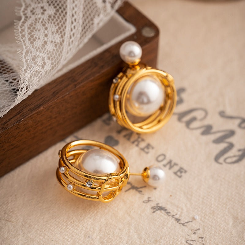 Retro small fragrant style circular temperament earrings, niche high-end ear accessories