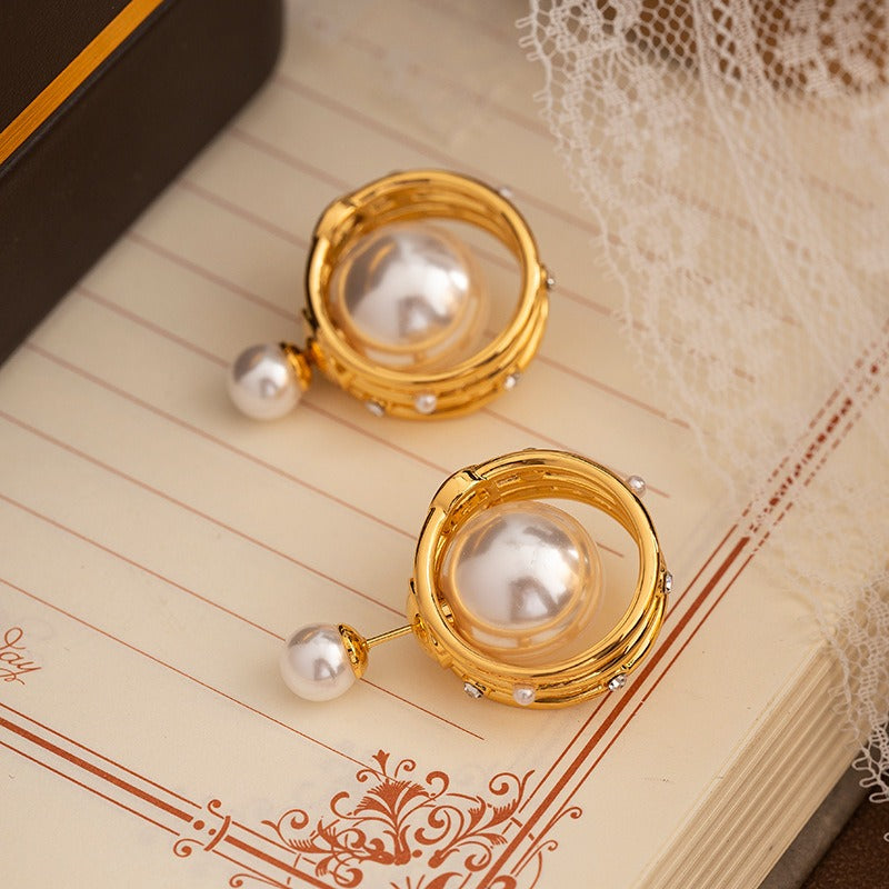 Retro small fragrant style circular temperament earrings, niche high-end ear accessories